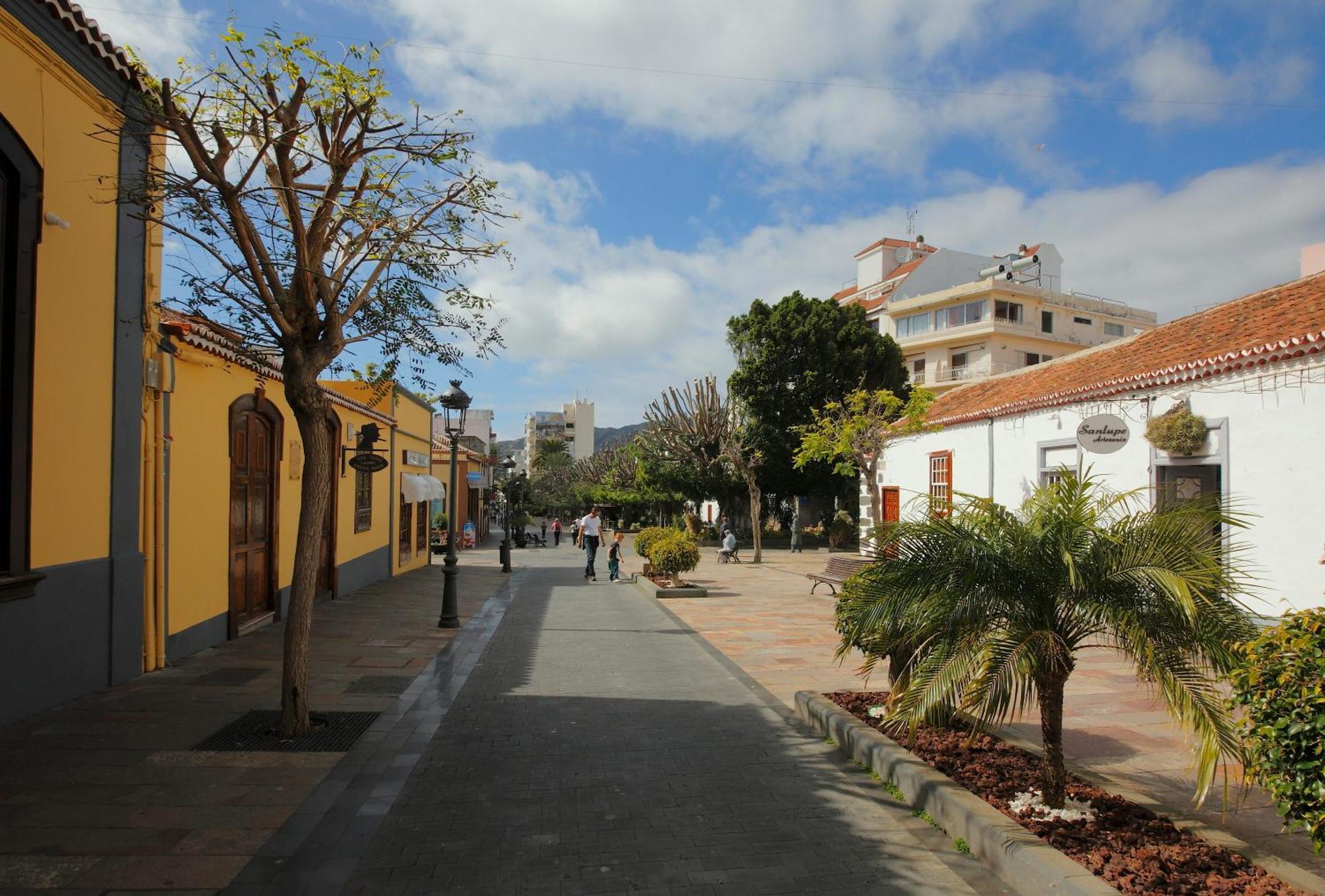 Hotel Edén Los Llanos De Aridane Kültér fotó